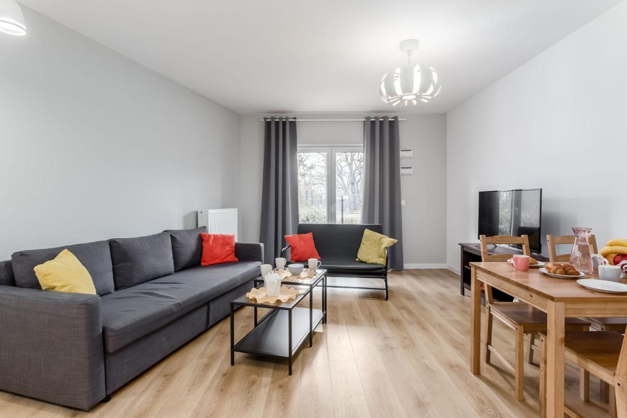 Chill Apartments Marywilska Warschau Exterior foto