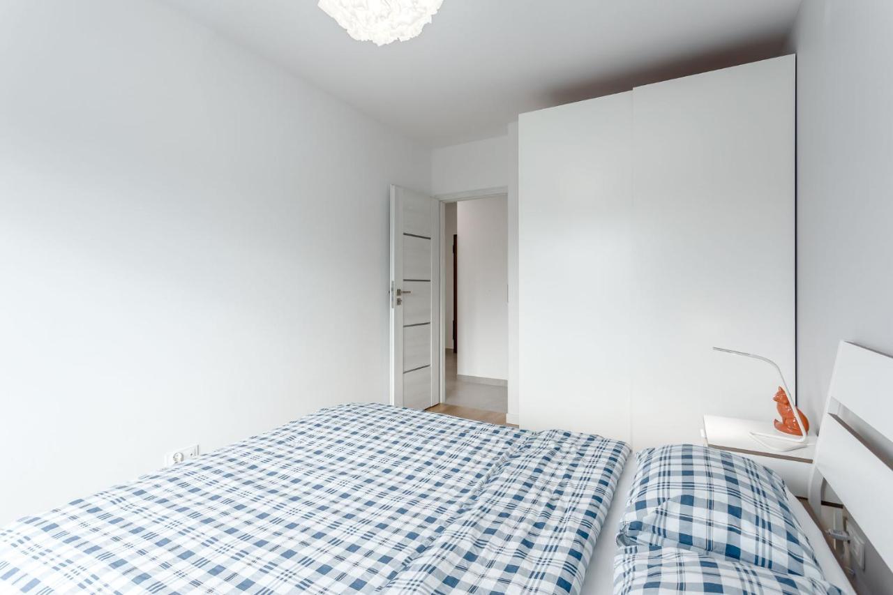 Chill Apartments Marywilska Warschau Exterior foto