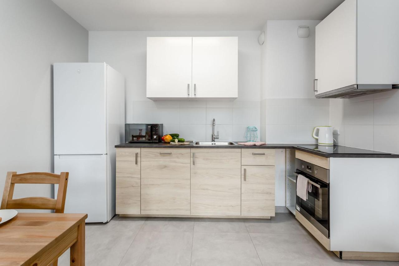 Chill Apartments Marywilska Warschau Exterior foto