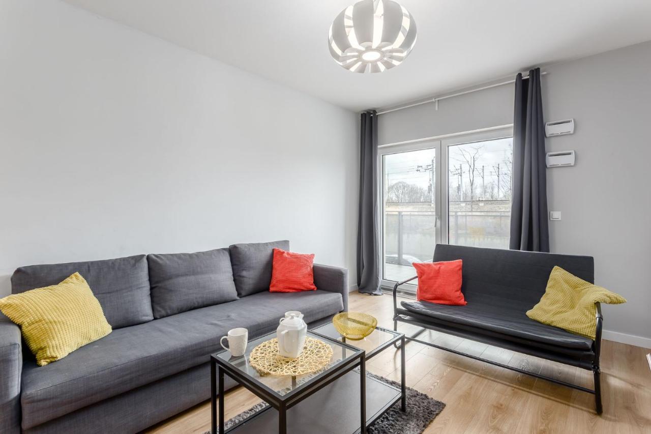Chill Apartments Marywilska Warschau Exterior foto